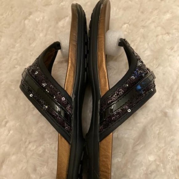 Sequin Flip Flops/Sandals (NWOT) - Picture 8 of 12